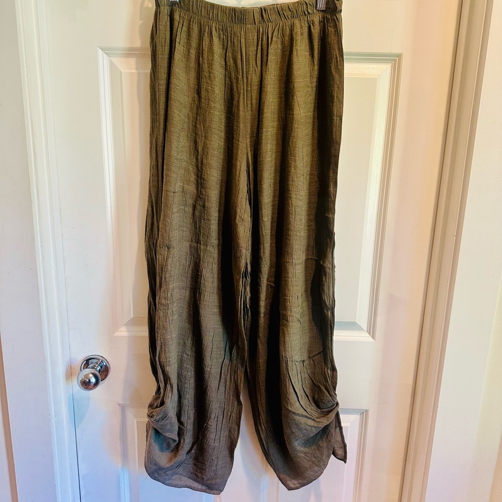 Olive Green Wide-Leg Pants with Leg Slit and Tie at Ankle